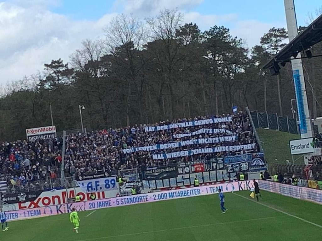 MSV Duisburg Schmähplakat