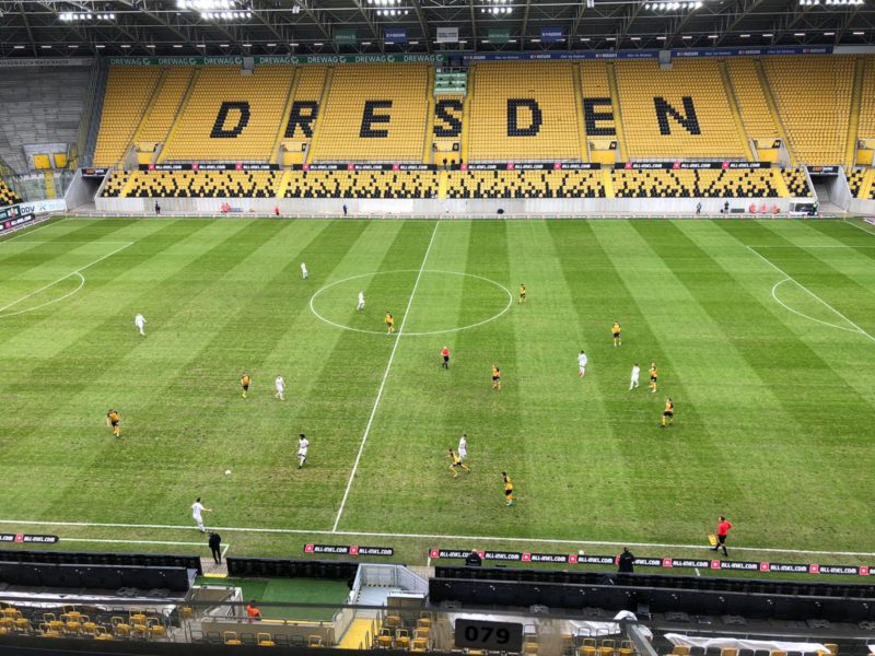 Dynamo Dresden Gewinnt Topspiel Gegen Ingolstadt Magdeburg Unterliegt In Wiesbaden