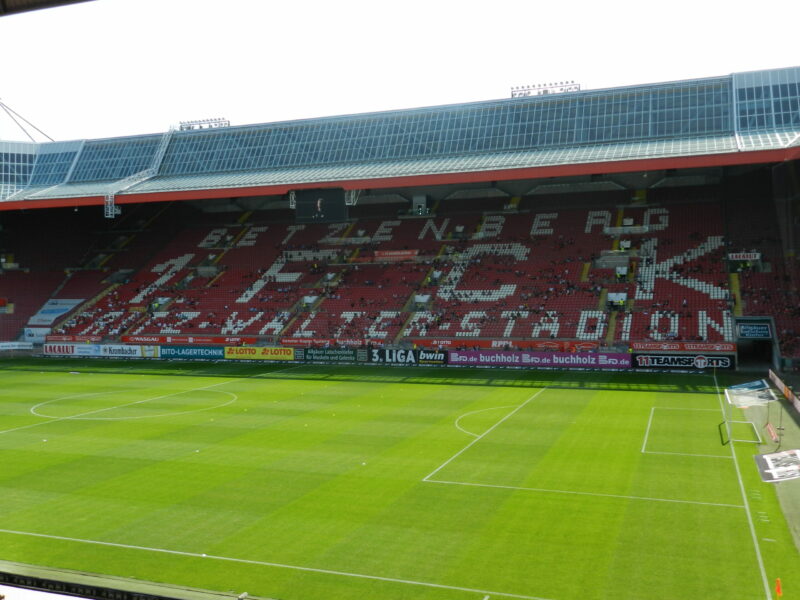 1.FC Kaiserslautern: „Waldhof kommt mit viel Selbstvertrauen“